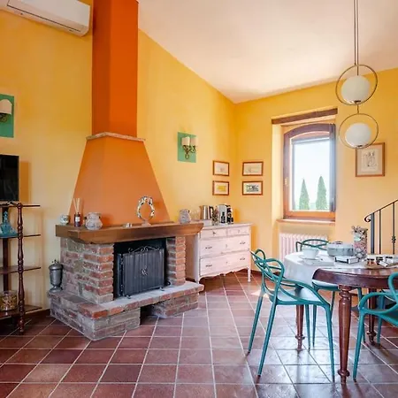 Apartment La Torre Dell'oliveto